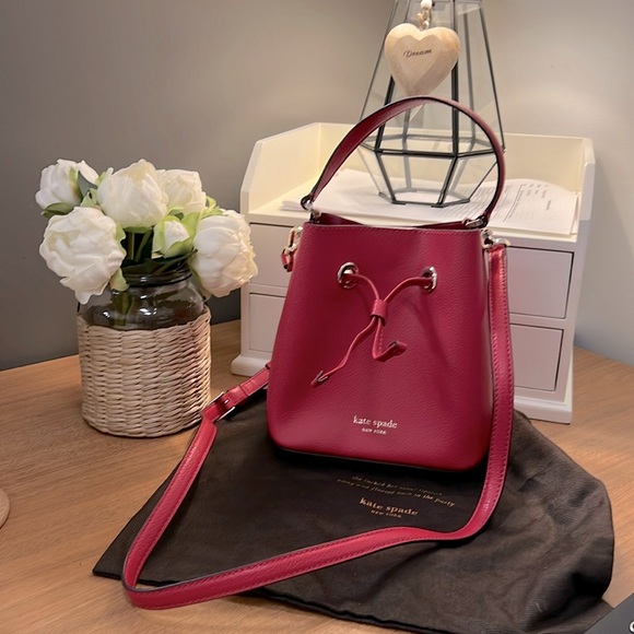 Kate Spade crossbody handbag - Picture 1 of 5